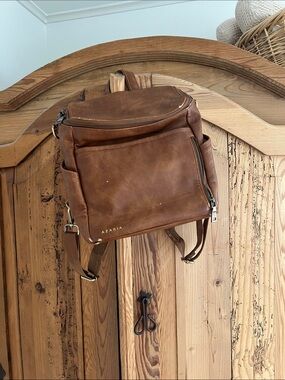 Azaria | Chestnut Brown Leather Backpack